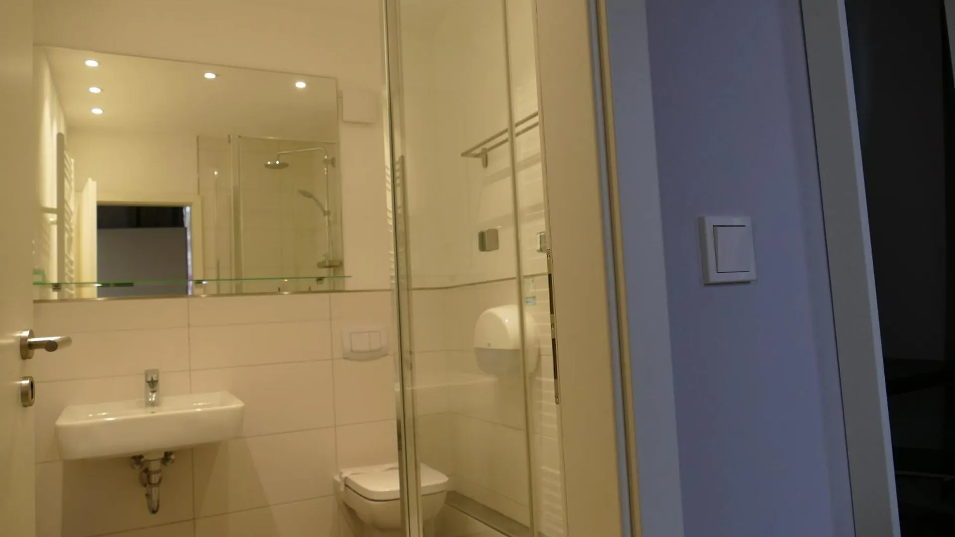 Pension Soelde Ug Dortmund 3*,